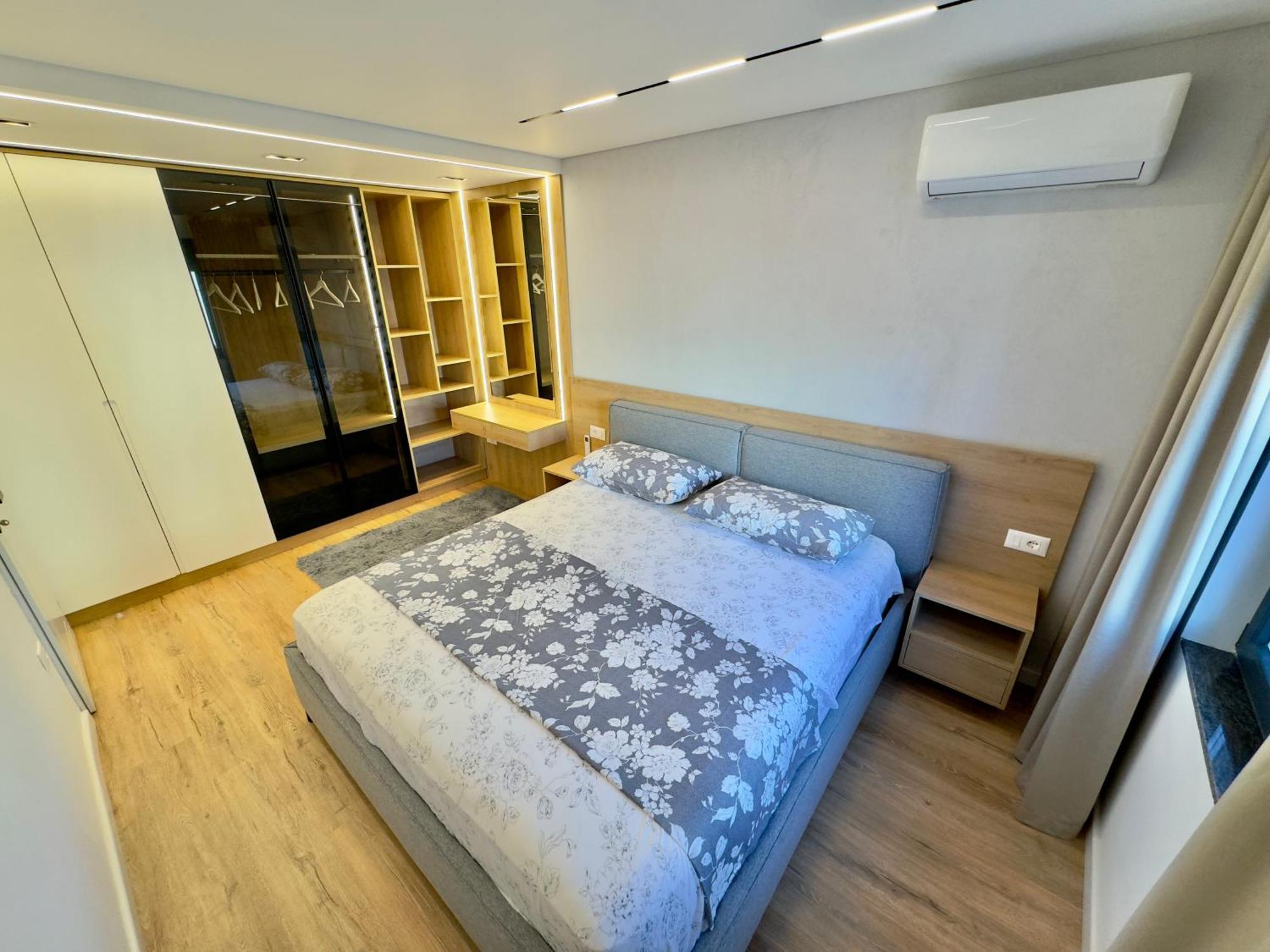 Soinn'S Apartament Tiranë Eksteriør bilde