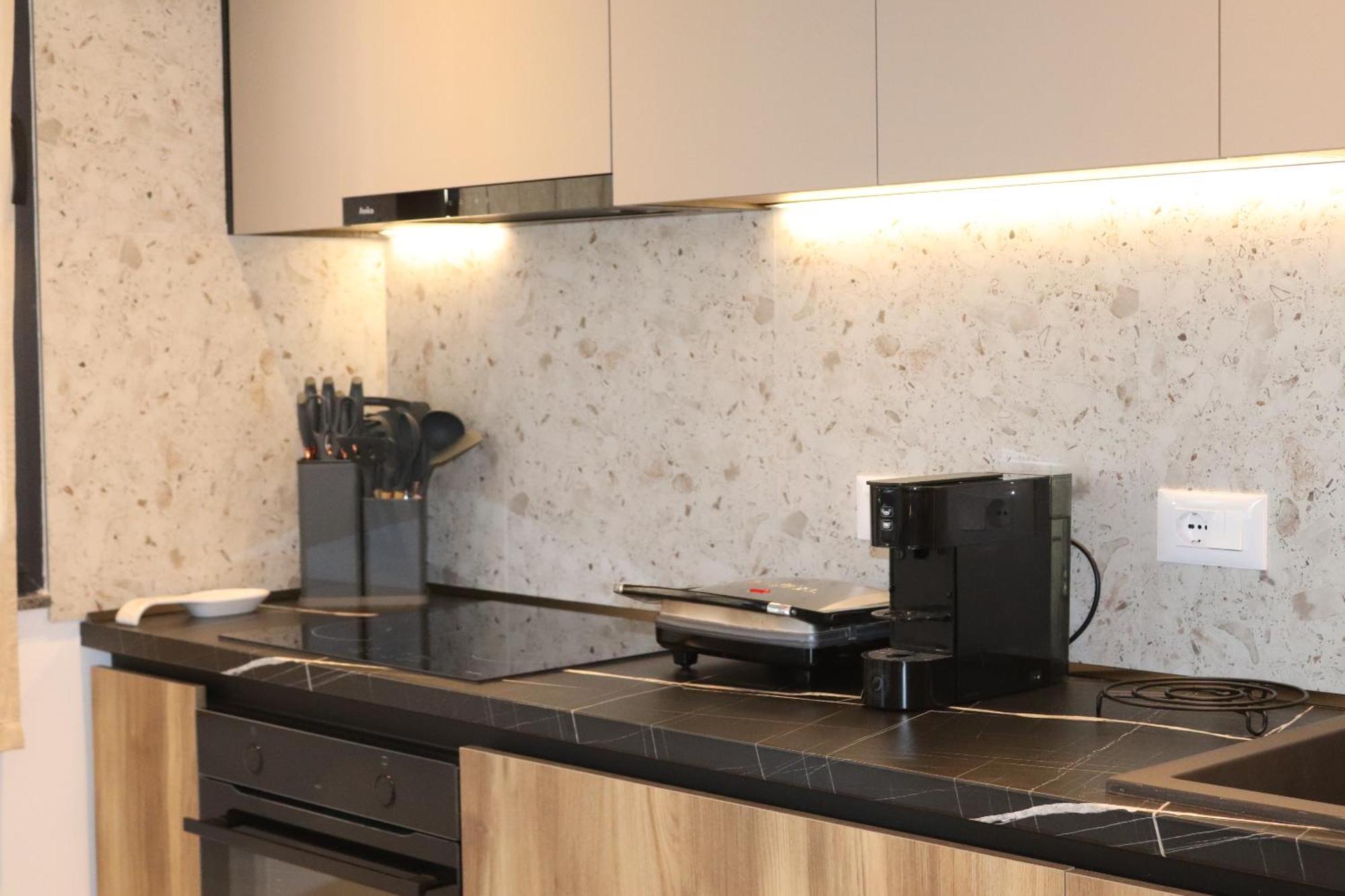 Soinn'S Apartament Tiranë Eksteriør bilde